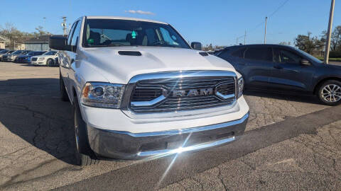 2021 RAM 1500 Classic SLT
