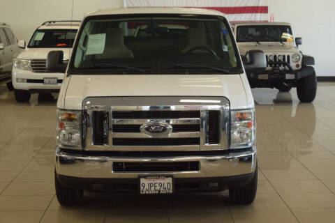 2014 Ford E-Series E-350 SD XLT