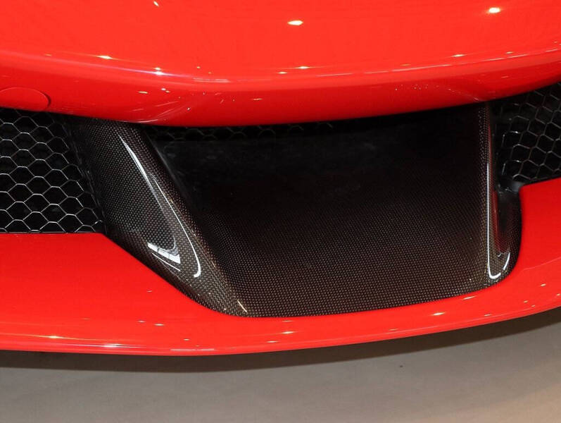 2023 Ferrari SF90 Spider