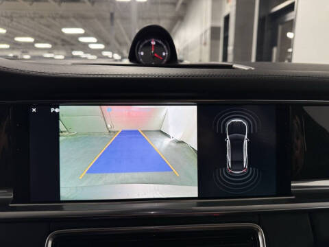 2017 Porsche Panamera 4S