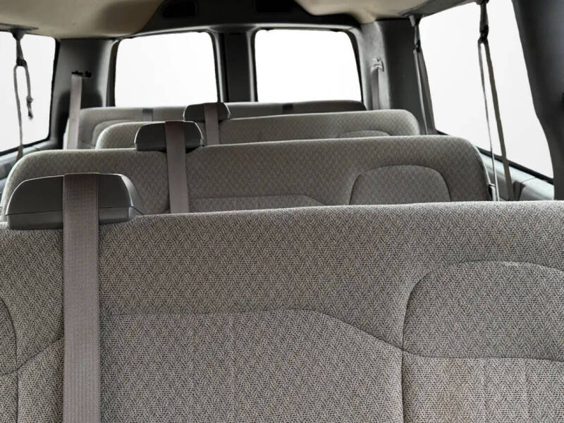 2023 Chevrolet Express LS 3500