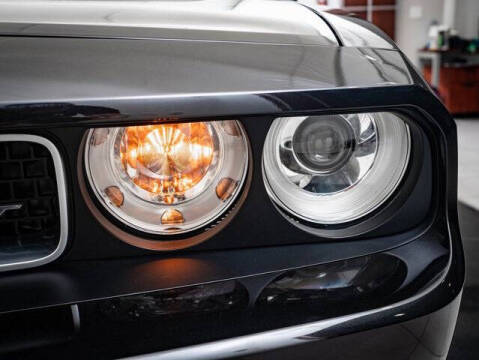 2009 Dodge Challenger SRT8