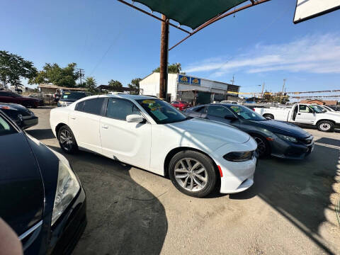 2015 Dodge Charger SXT