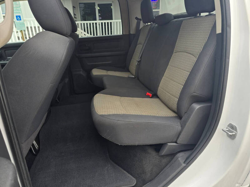 2012 RAM 1500 ST