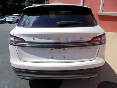 2019 Lincoln Nautilus Select