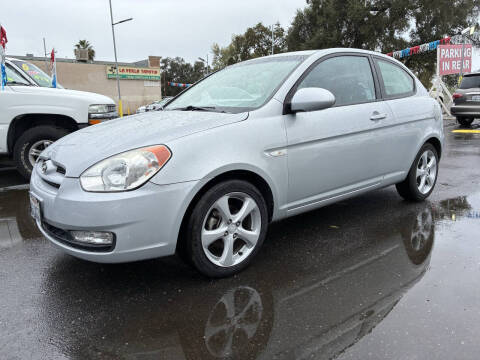 2009 Hyundai Accent SE