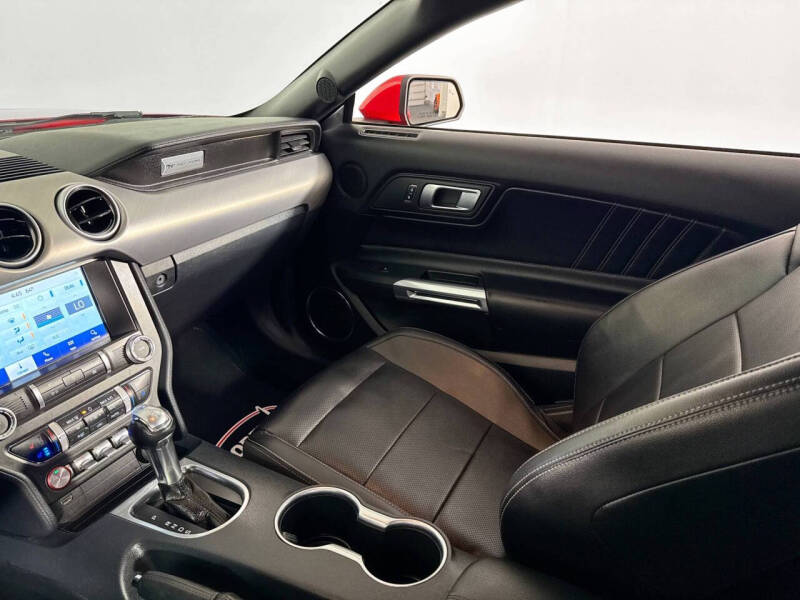 2021 Ford Mustang EcoBoost Premium