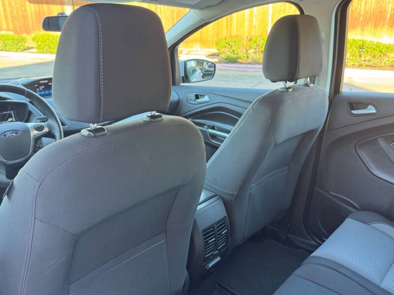 2017 Ford C-MAX Energi SE