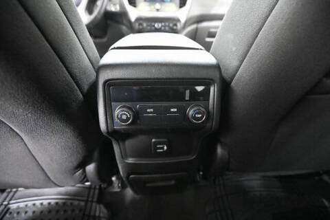 2017 GMC Acadia SLE-1