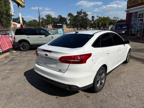 2017 Ford Focus SE
