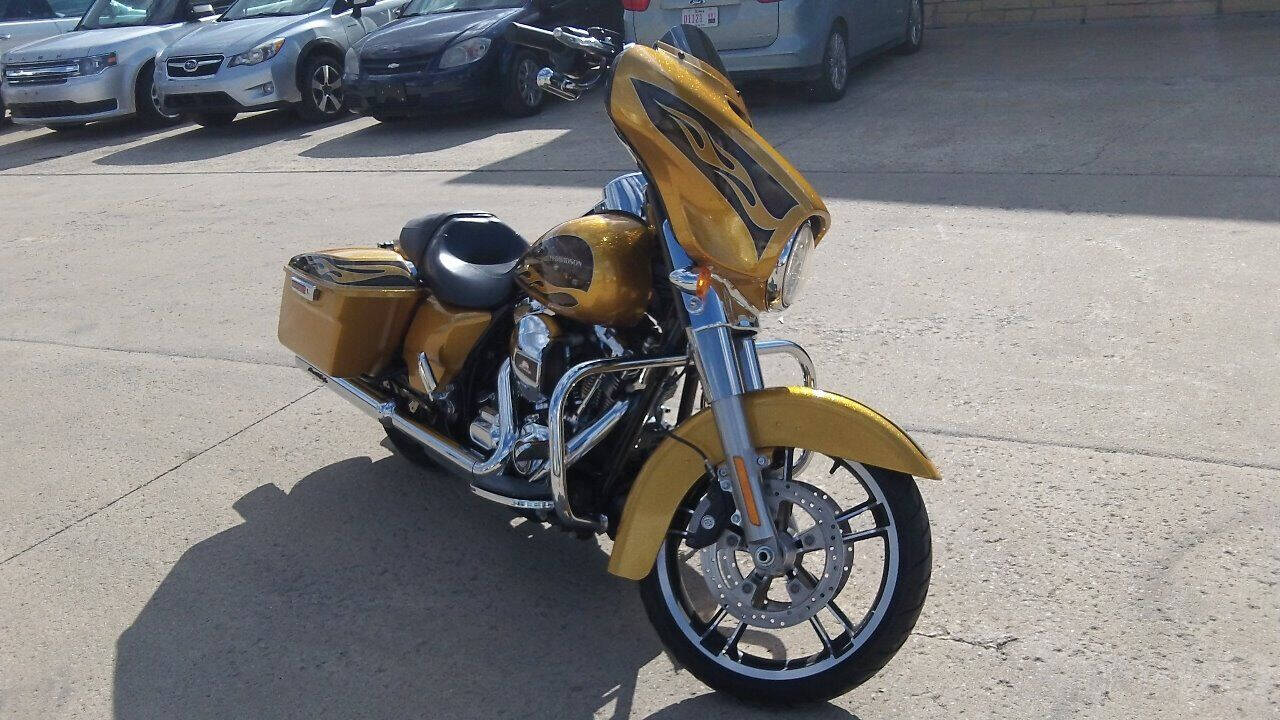 2016 Harley-Davidson FLHXS Street Glide