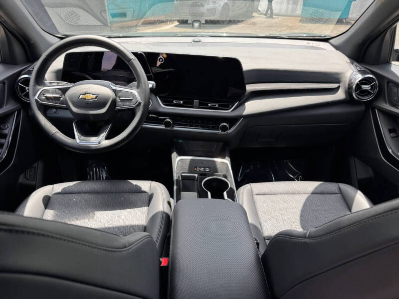 2025 Chevrolet Equinox LT