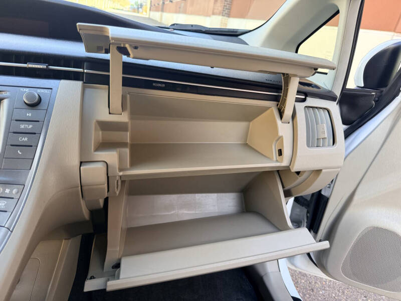 2012 Toyota Prius Two