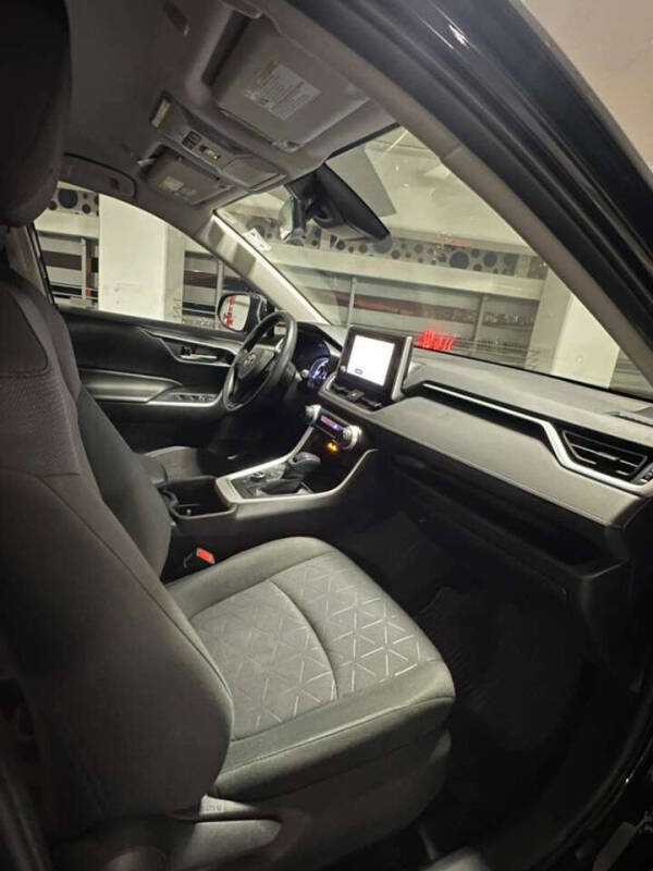 2023 Toyota RAV4 Hybrid Woodland Edition