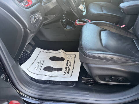 2016 Jeep Renegade Trailhawk