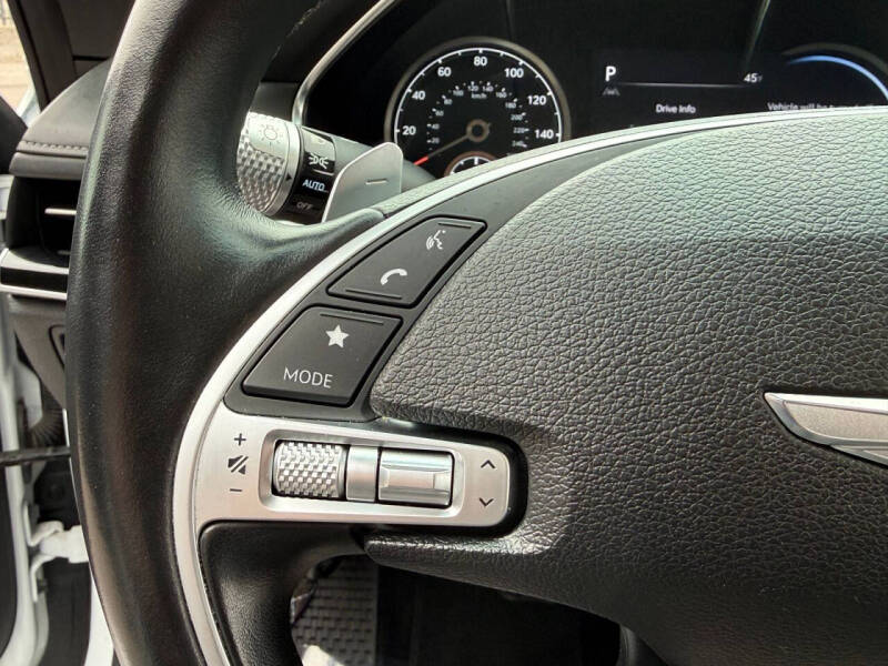 2023 Genesis G80