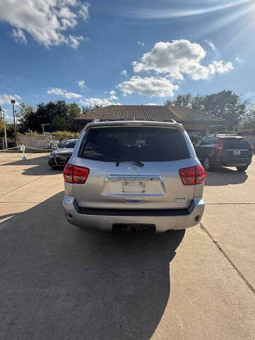 2012 Toyota Sequoia Platinum