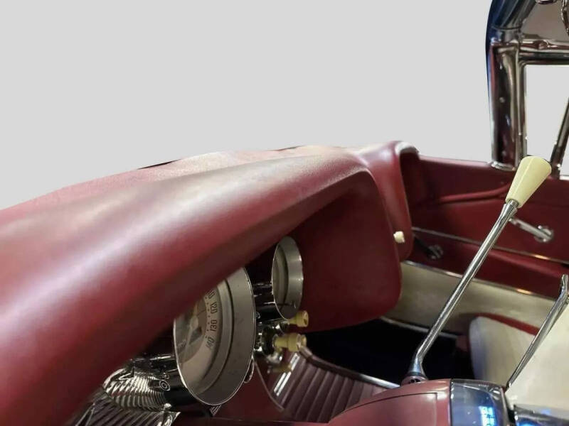 1959 Ford Thunderbird