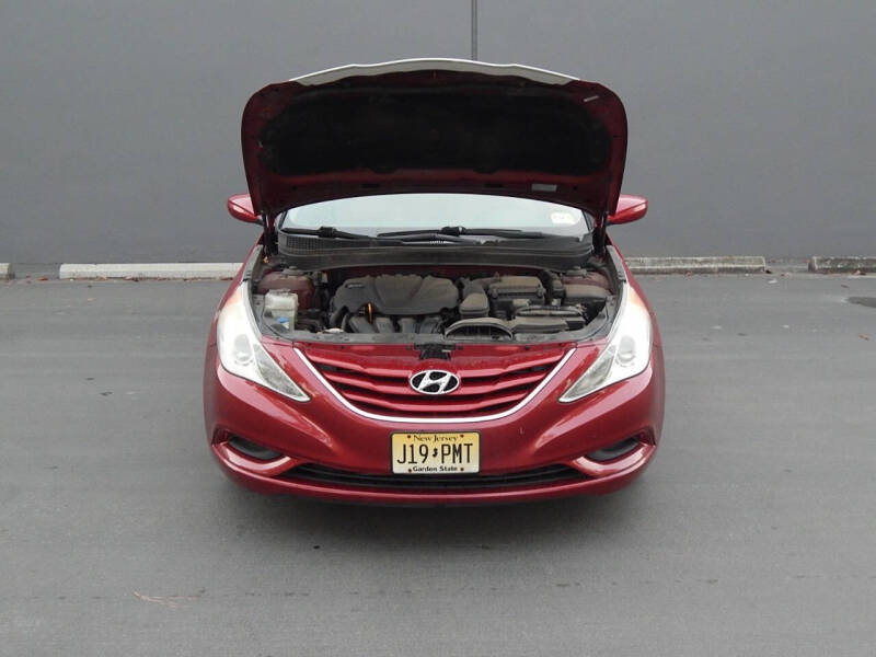 2011 Hyundai Sonata GLS