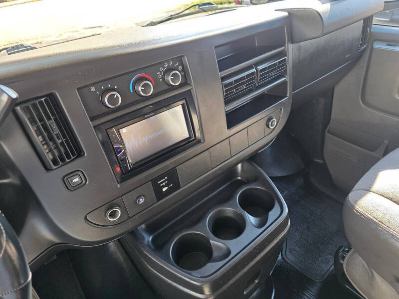 2013 Chevrolet Express LT 3500