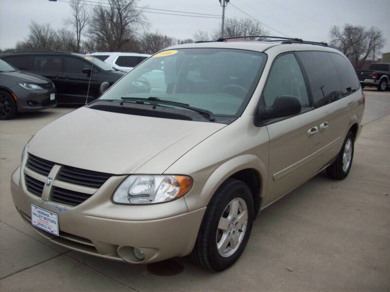 2006 Dodge Grand Caravan SXT's photo