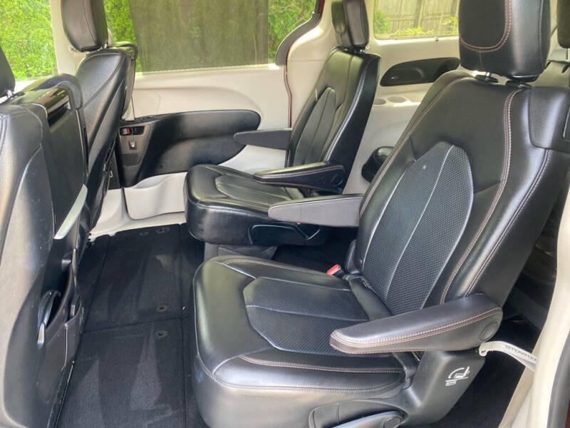 2018 Chrysler Pacifica Touring L Plus