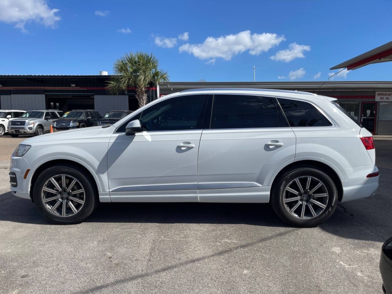 2017 Audi Q7 for sale at SMART CHOICE AUTO in Pasadena, TX