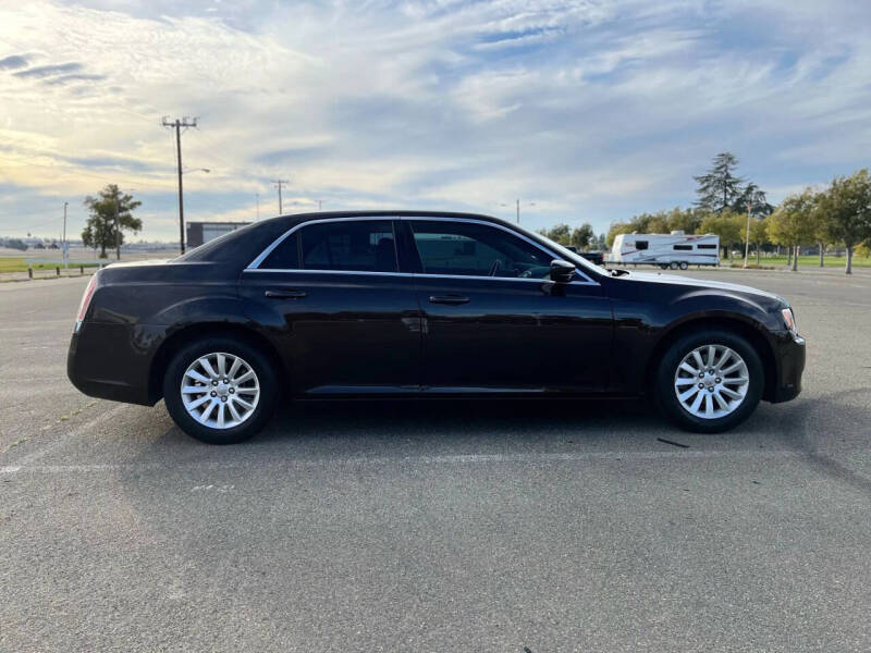 2012 Chrysler 300