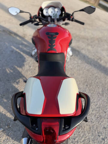 2008 Moto Guzzi Breva 1200 Sport