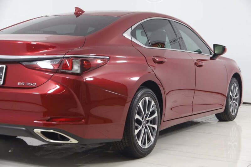 2024 Lexus ES 350