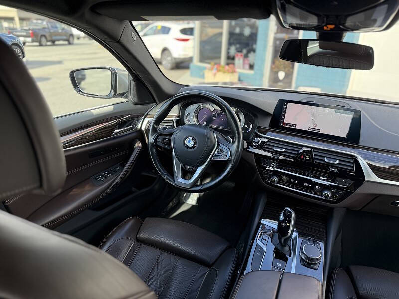 2019 BMW 5 Series 530i xDrive