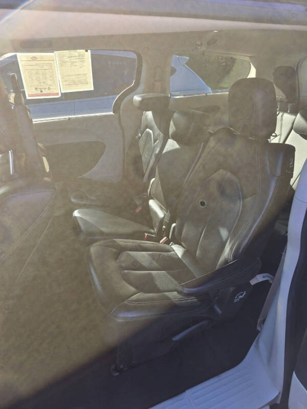 2018 Chrysler Pacifica Touring L Plus