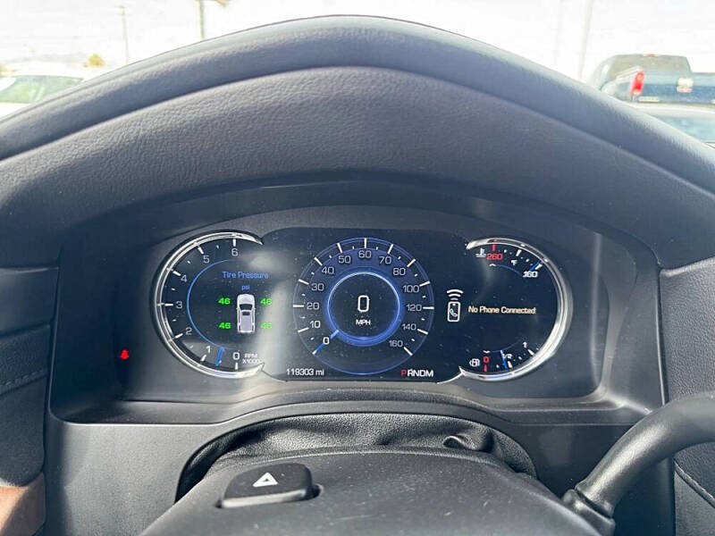 2016 Cadillac Escalade ESV Luxury Collection