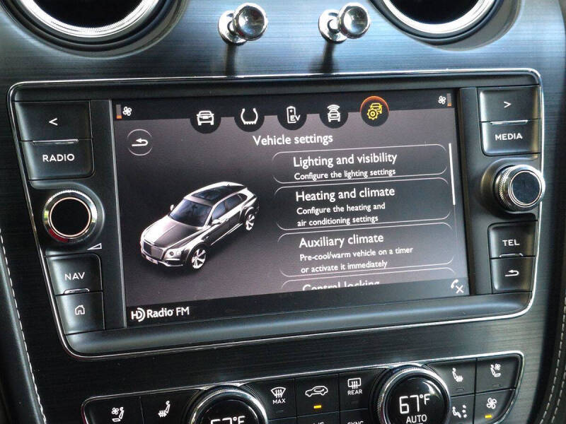 2020 Bentley Bentayga Hybrid