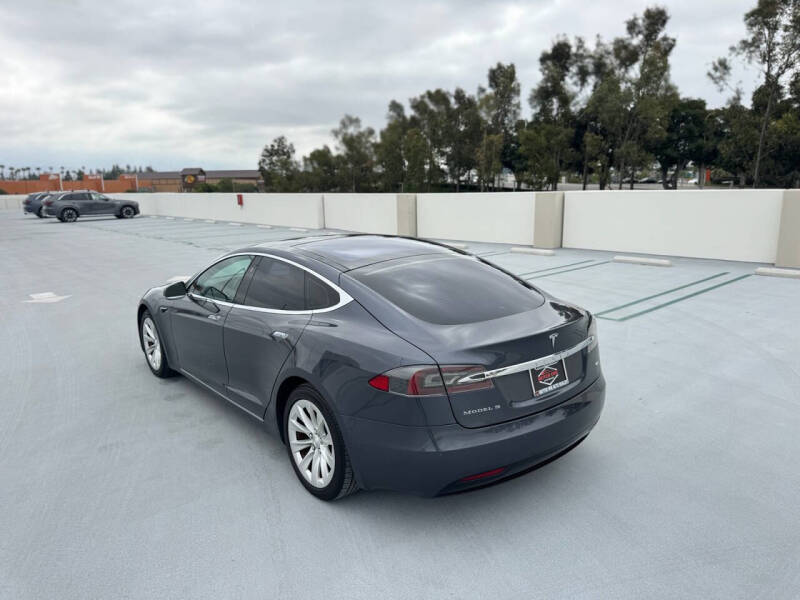 2016 Tesla Model S