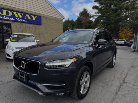 2016 Volvo XC90 T5 Momentum