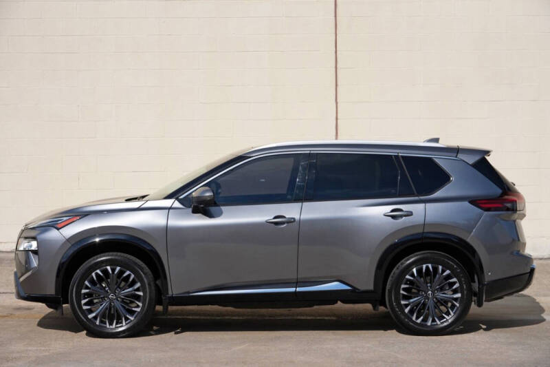 2024 Nissan Rogue Platinum
