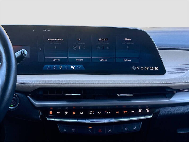 2024 Cadillac XT4 Premium Luxury