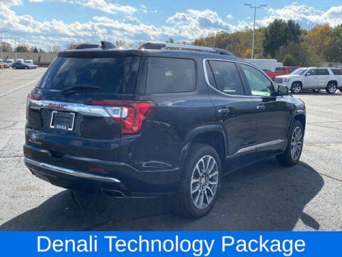 2022 GMC Acadia Denali