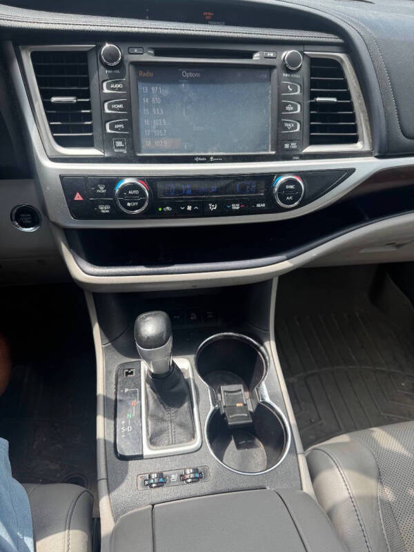 2015 Toyota Highlander Limited