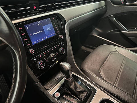 2020 Volkswagen Passat SE