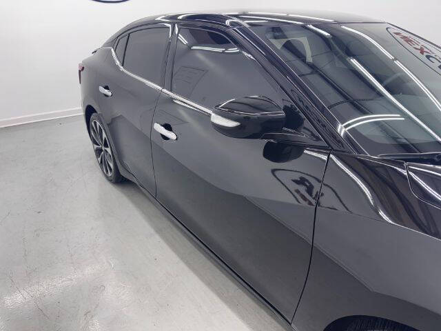 2016 Nissan Maxima