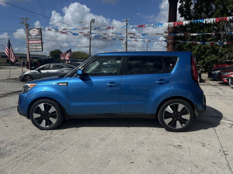 2016 Kia Soul +