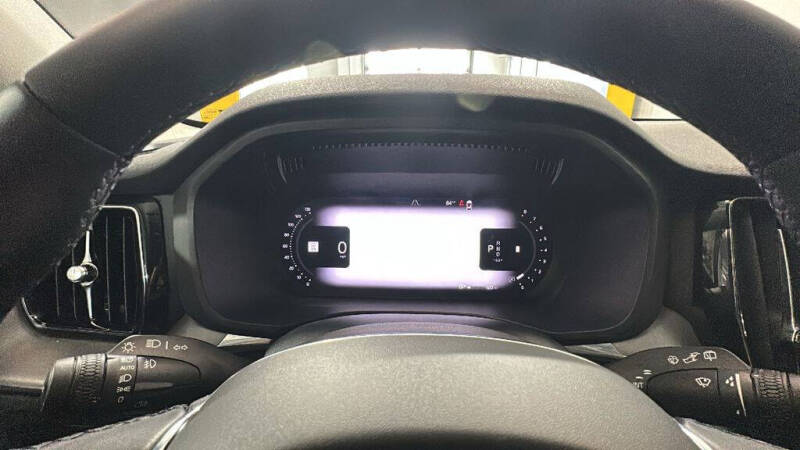 2023 Volvo XC60 B5 Core