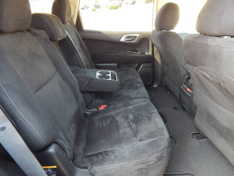 2015 Nissan Pathfinder S