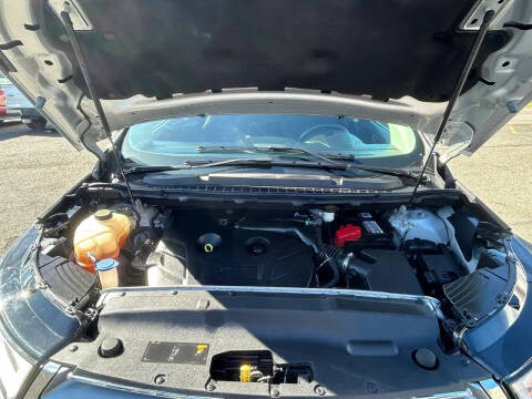 2017 Ford Edge Titanium