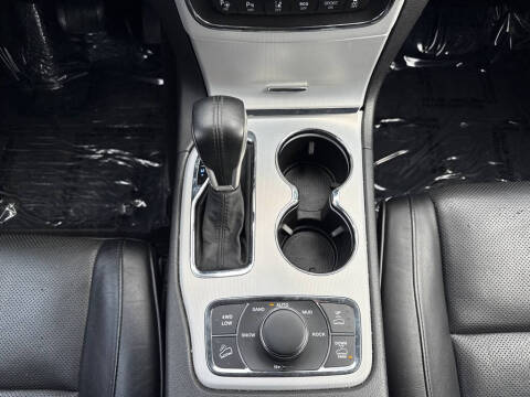 2018 Jeep Grand Cherokee Summit