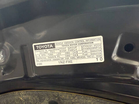 2016 Toyota Prius c One