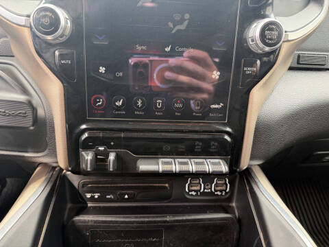 2019 RAM 3500 Laramie