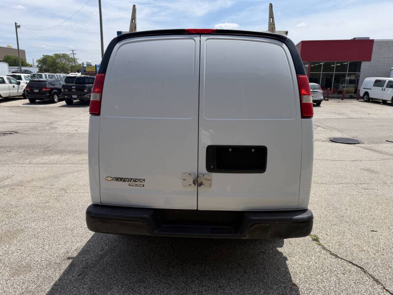 2015 Chevrolet Express 2500